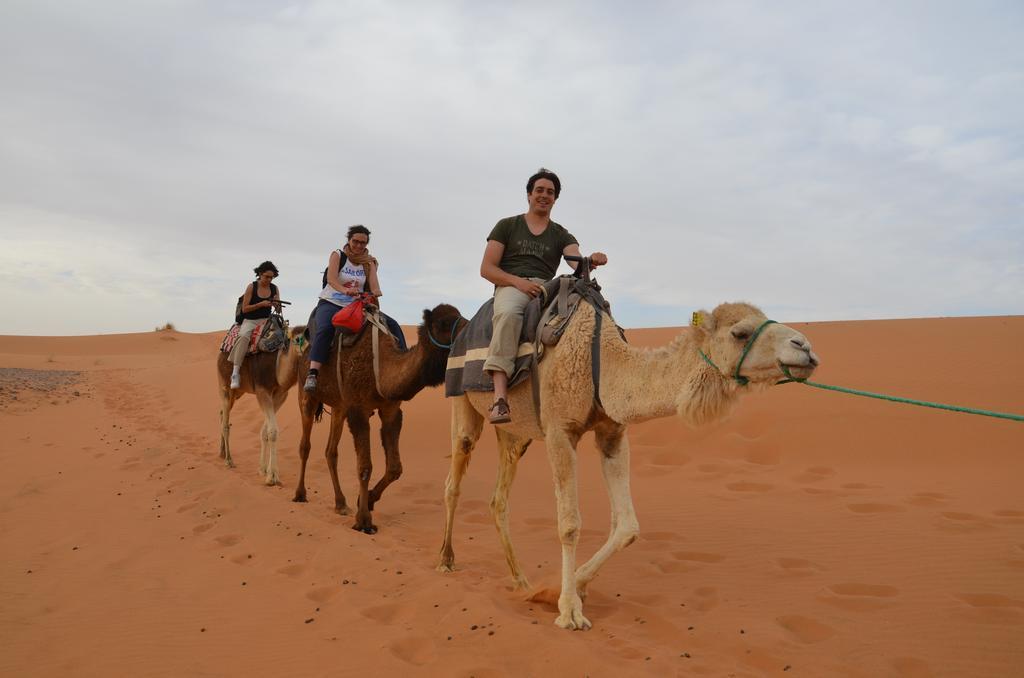 Chez Tonton Hotel Merzouga Buitenkant foto